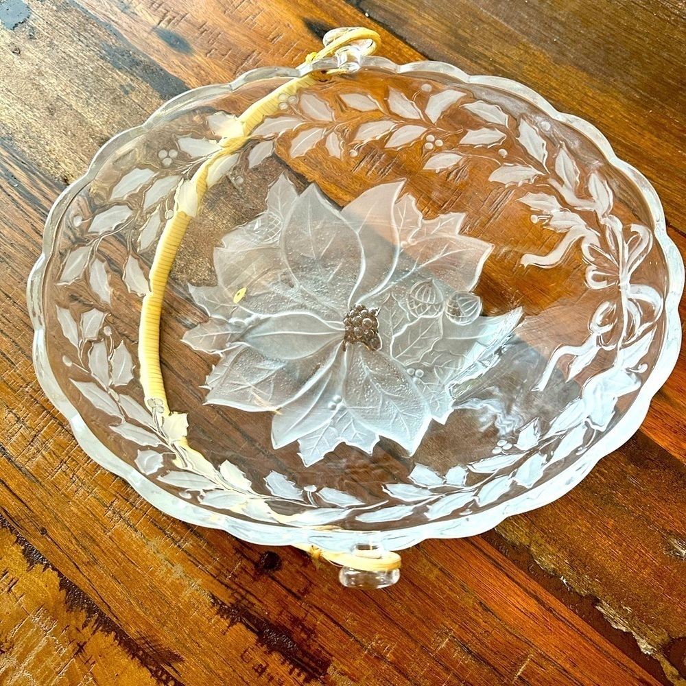 Vintage Glass Basket w/Wicker Handle Embossed Frosted Poinsettia Flower Pattern